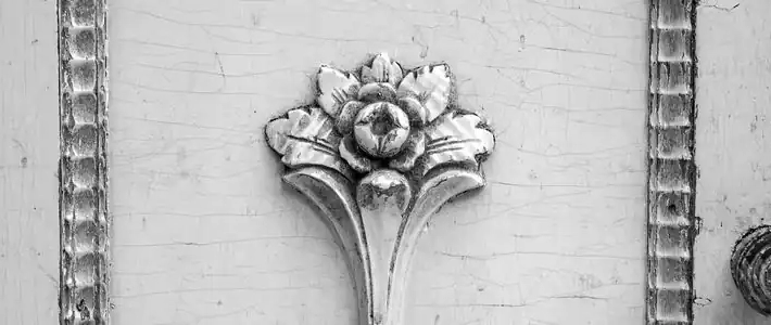 Batu Alam Ukir Bunga