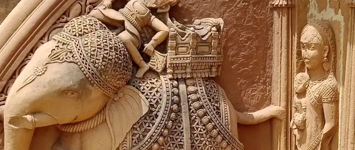 Seni Relief Ukir Motif Fauna